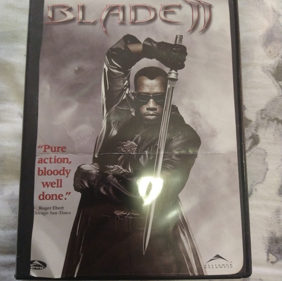 2 DVD combo Underworld an Blade 2 movie - Picture 2 of 8